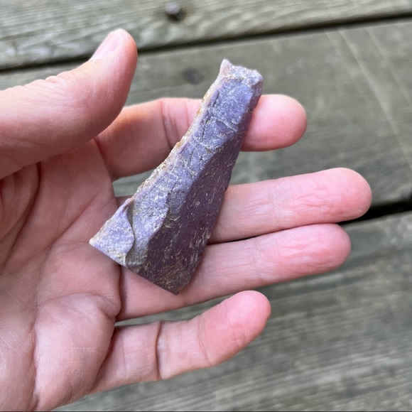 Sugilite Raw Lilac Lavender Gemstone - Picture 7 of 12